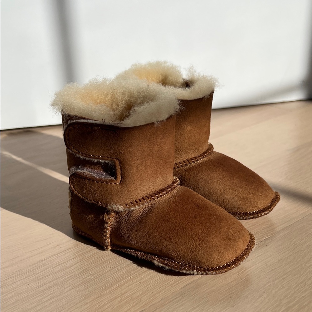 UGG Chestnut Shearling Baby Booties